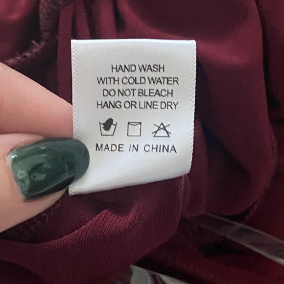 Windsor Sleeveless Surplice Jumpsuit Adjustable Sleeves Burgundy Size XLarge - Picture 9 of 13